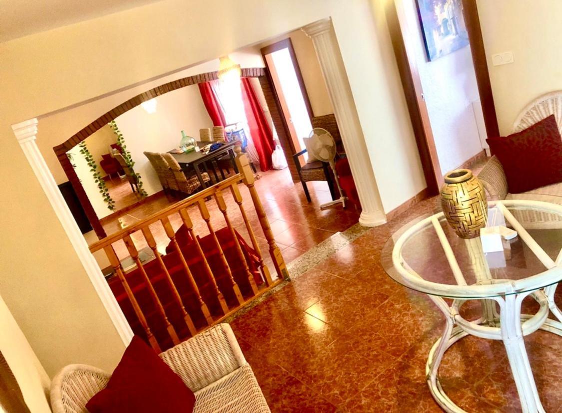 Gran Casa Con Terraza A 3 Min Playa Con Wifi - Rodeada De Servicios Roquetas de Mar Esterno foto